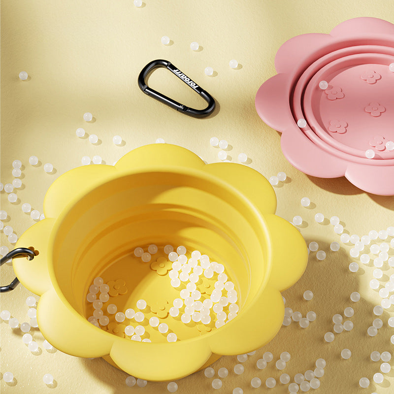 GoSip flower travel bowl in yellow and pink colors side by side